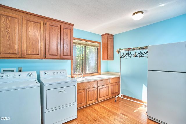 152 Cedar Hills Circle, Chapel Hill, NC 27514