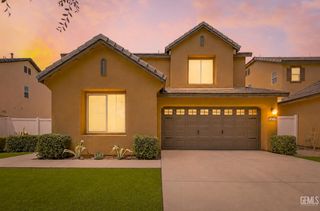 1829 Delacorte Drive, Bakersfield, CA 93311