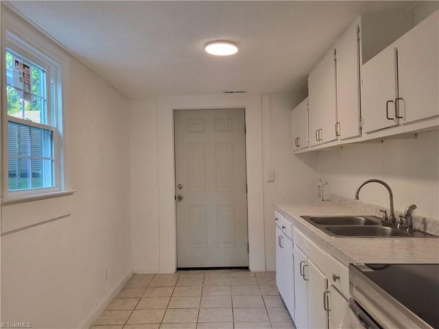 803 Mobile Street, High Point, NC 27260