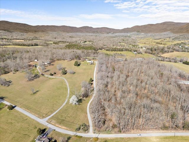 1165 Crouch RD, Montvale, VA 24122