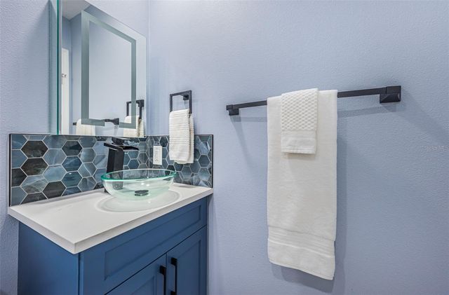 5880 81ST AVENUE N, Pinellas Park, FL 33781