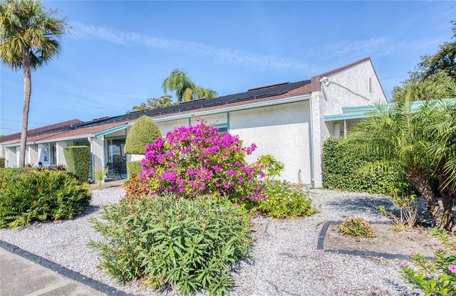 13811 MISSION OAKS BOULEVARD E, Seminole, FL 33776