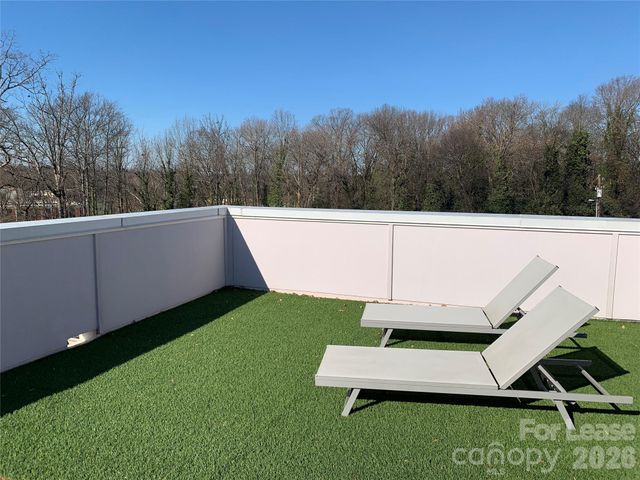 423 Coxe Avenue, Charlotte, NC 28208