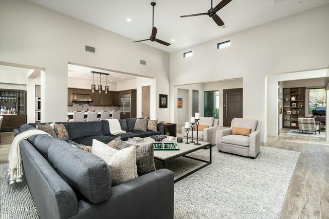 10238 E RISING SUN Drive, Scottsdale, AZ 85262