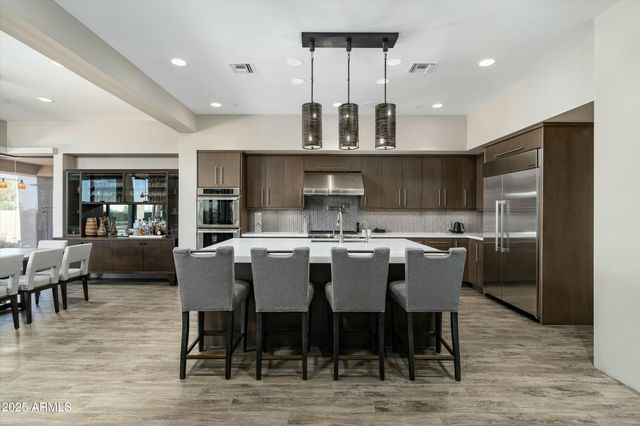 10238 E RISING SUN Drive, Scottsdale, AZ 85262