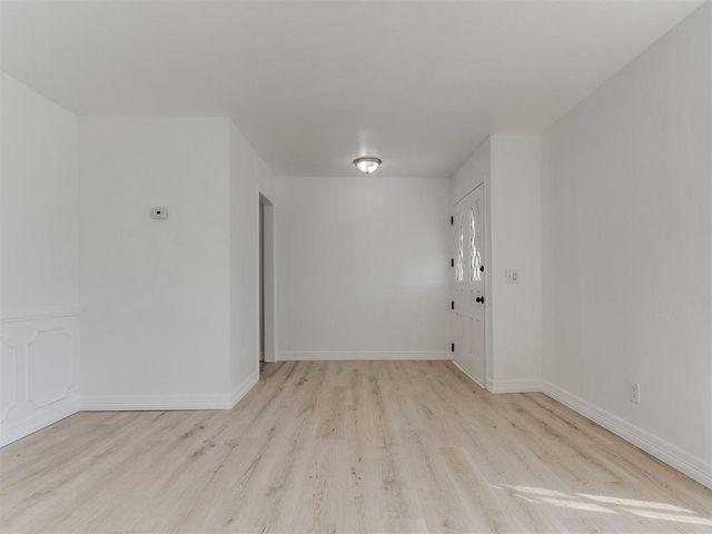 2833 Chaucer Drive, Oklahoma City, OK 73120