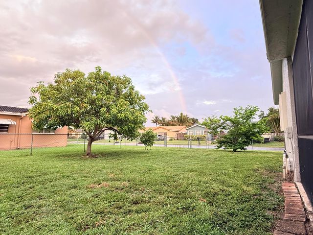 22800 SW 54th Way, Boca Raton, FL 33433