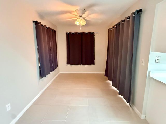 22800 SW 54th Way, Boca Raton, FL 33433