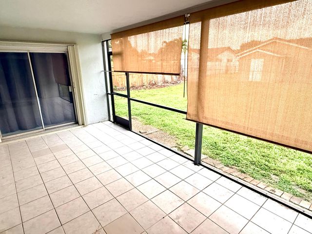 22800 SW 54th Way, Boca Raton, FL 33433