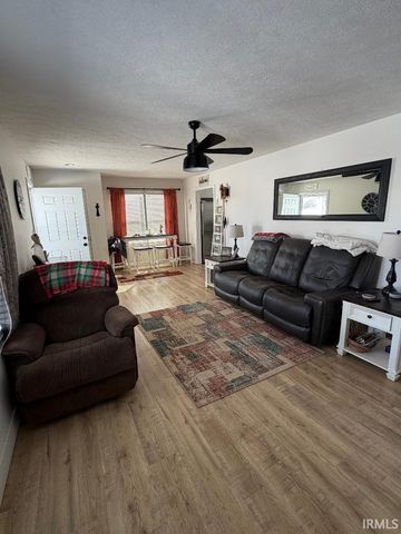 205 E Lewis Street, Carlisle, IN 47838