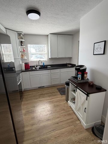 205 E Lewis Street, Carlisle, IN 47838