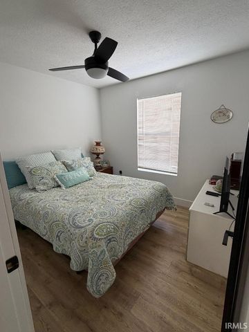 205 E Lewis Street, Carlisle, IN 47838