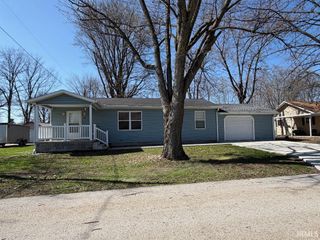 205 E Lewis Street, Carlisle, IN 47838