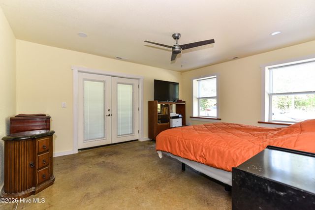 281 Shipyard Road, Hertford, NC 27944