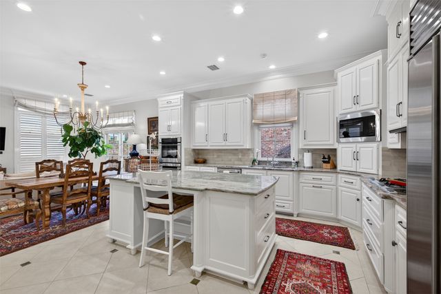 7717 Creswell Road 48, Shreveport, LA 71106