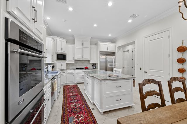 7717 Creswell Road 48, Shreveport, LA 71106