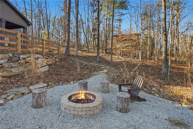 102 Jocassee Falls Road, Salem, SC 29676