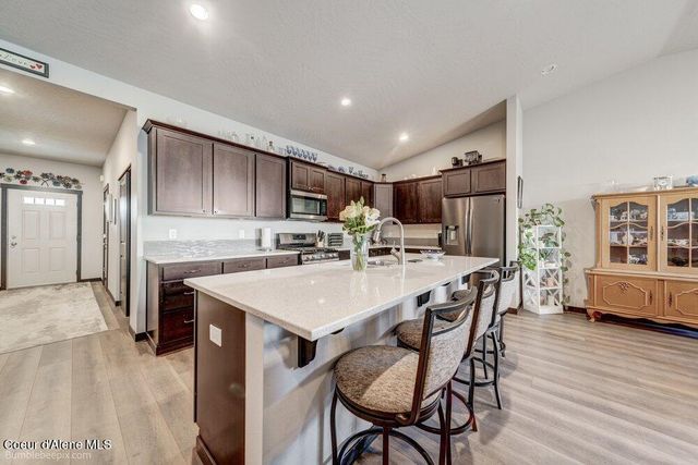 5887 W Gumwood CIR, Post Falls, ID 83854