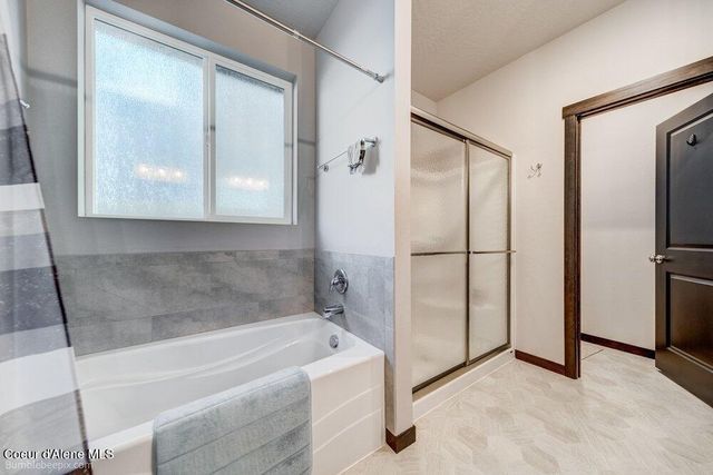 5887 W Gumwood CIR, Post Falls, ID 83854