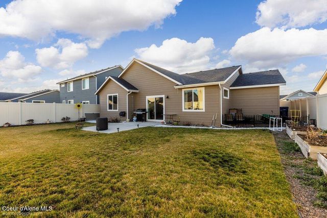 5887 W Gumwood CIR, Post Falls, ID 83854