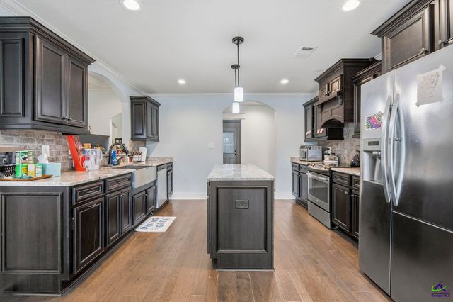 274 Hathersage Drive, Kathleen, GA 31047