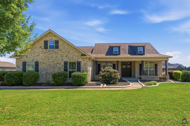274 Hathersage Drive, Kathleen, GA 31047