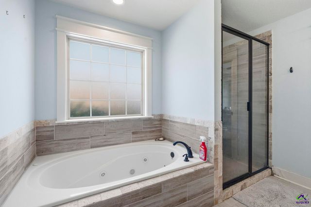 274 Hathersage Drive, Kathleen, GA 31047