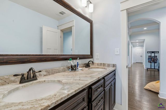 274 Hathersage Drive, Kathleen, GA 31047