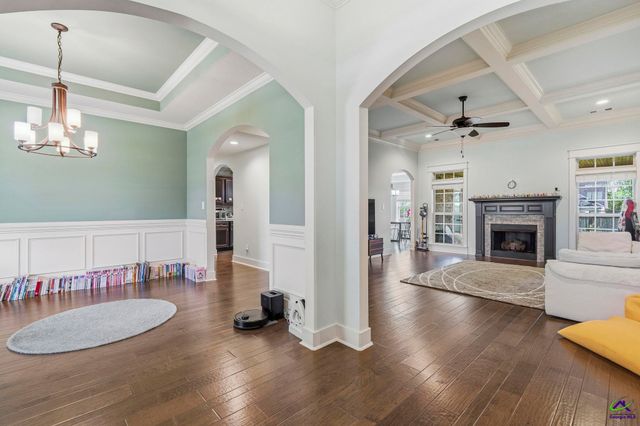 274 Hathersage Drive, Kathleen, GA 31047