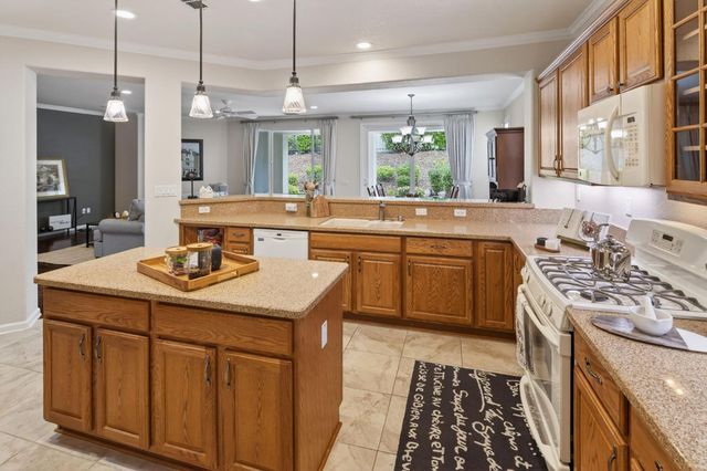 2270 Longspur Loop, Lincoln, CA 95648