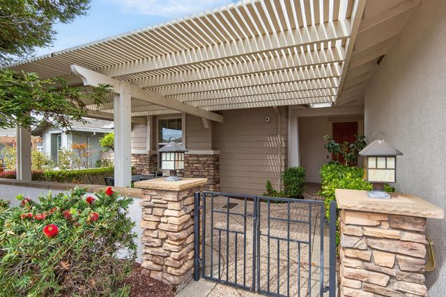 2270 Longspur Loop, Lincoln, CA 95648