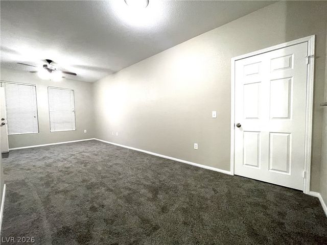 10001 Peace Way 1327, Las Vegas, NV 89147