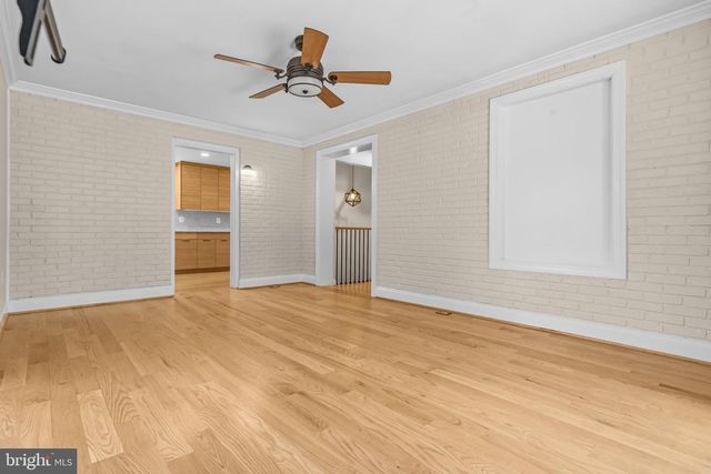 9304 STUART AVE, Manassas, VA 20110