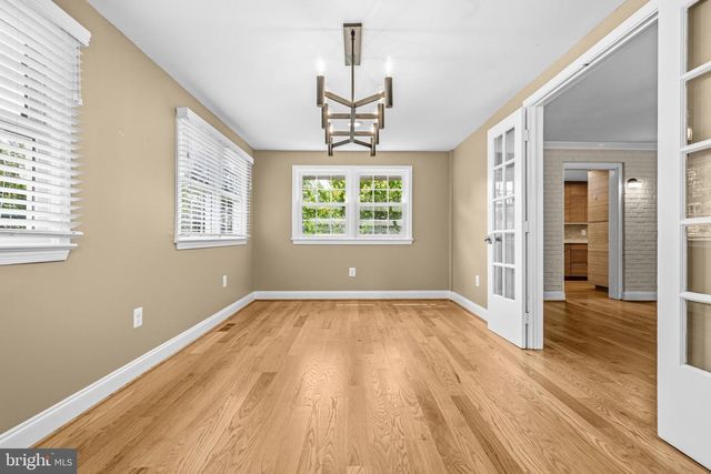 9304 STUART AVE, Manassas, VA 20110