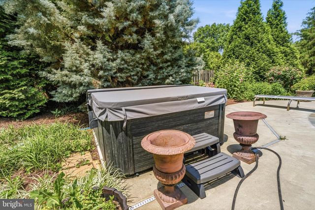 9304 STUART AVE, Manassas, VA 20110