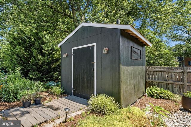 9304 STUART AVE, Manassas, VA 20110
