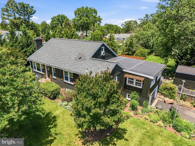 9304 STUART AVE, Manassas, VA 20110