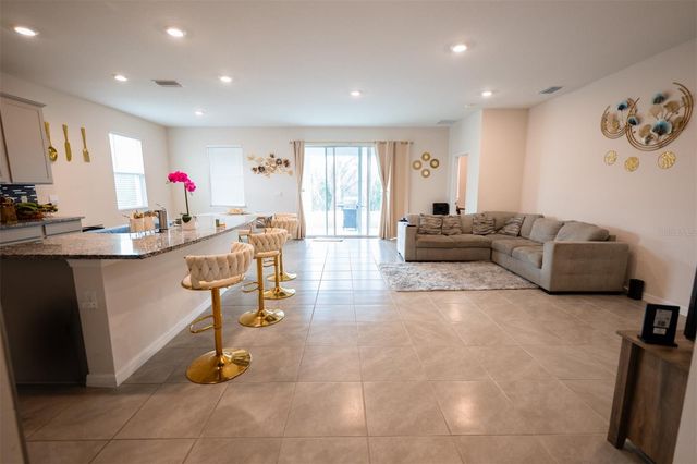 3809 CAPRI COAST DRIVE, Plant City, FL 33565