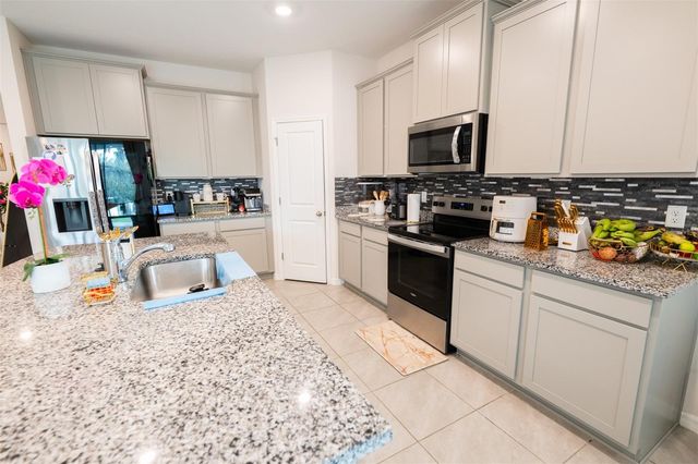 3809 CAPRI COAST DRIVE, Plant City, FL 33565