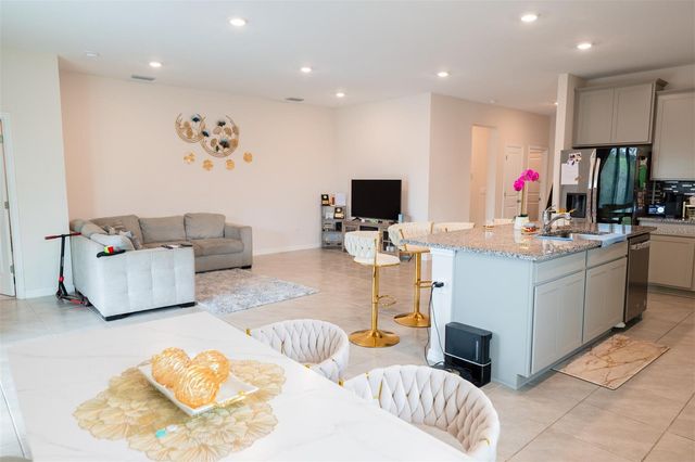 3809 CAPRI COAST DRIVE, Plant City, FL 33565