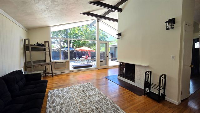 19 Avon Rd, Norwood, MA 02062