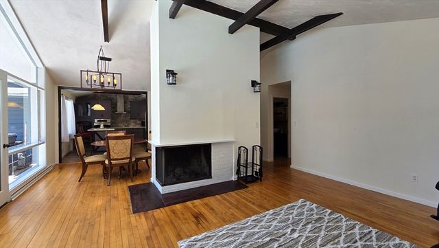 19 Avon Rd, Norwood, MA 02062