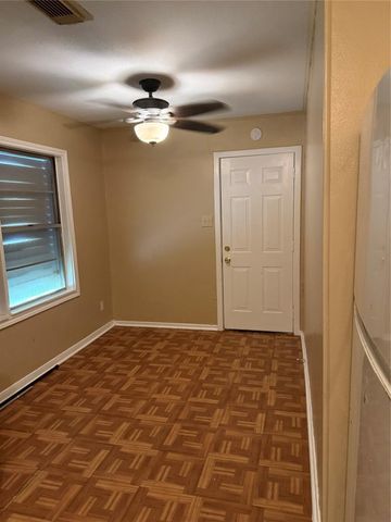 7301 Hummingbird Lane, Texas City, TX 77591