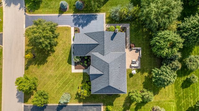 15 Glacier Circle, South Barrington, IL 60010