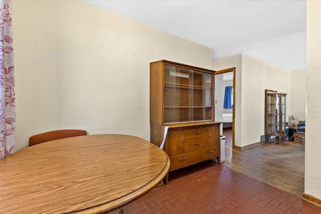 7915 45th AVENUE, Kenosha, WI 53142