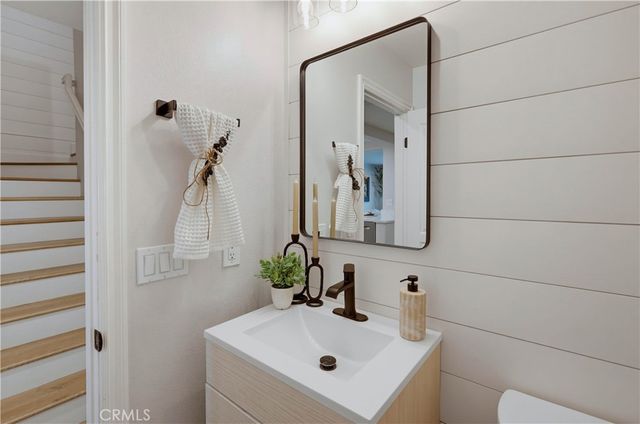 3 Three Vines Court, Ladera Ranch, CA 92694