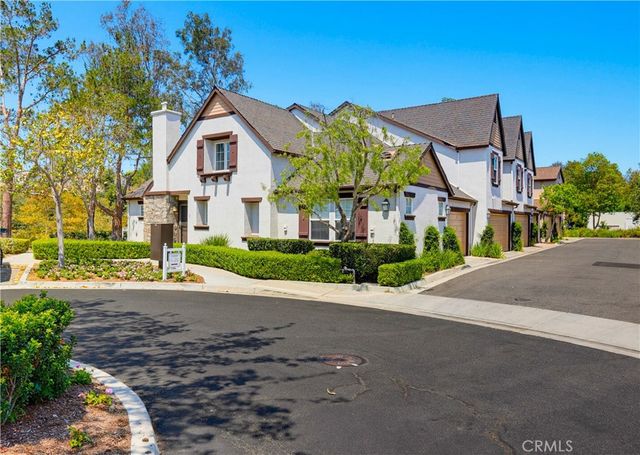 3 Three Vines Court, Ladera Ranch, CA 92694