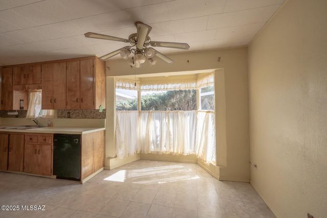 3923 W Thompson Road, Elfrida, AZ 85610