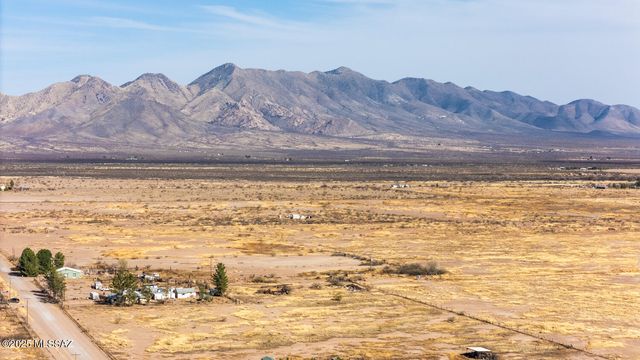 3923 W Thompson Road, Elfrida, AZ 85610