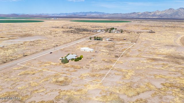 3923 W Thompson Road, Elfrida, AZ 85610